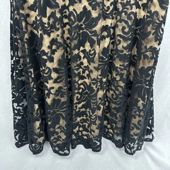 Tadashi Shoji Embroidered Black Lace Nude Lined Boat Neck Cap Sleeve Gown 14