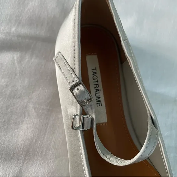 TAGTRAUME Women’s Better Square Toe Flats in Gray Silver (Size: 235mm KR)