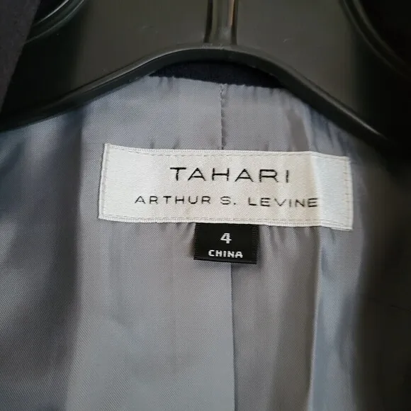 Tahari Navy Blue Button Front Long Sleeve Career Blazer Jacket Size 4