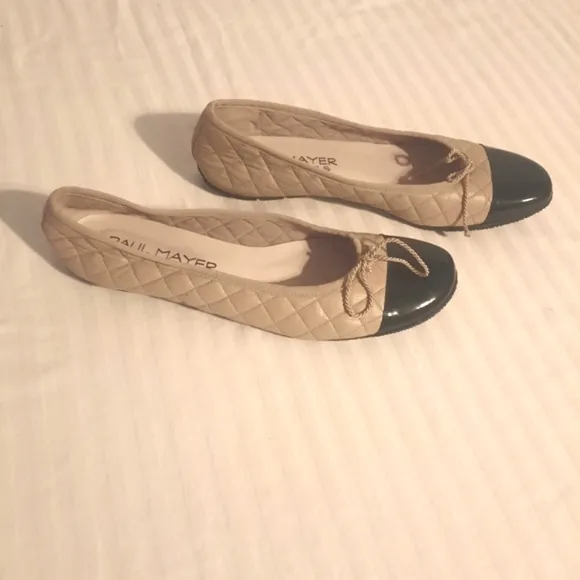 Tan And Black Ballet Flats Size 9.5