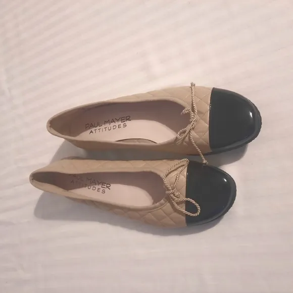 Tan And Black Ballet Flats Size 9.5