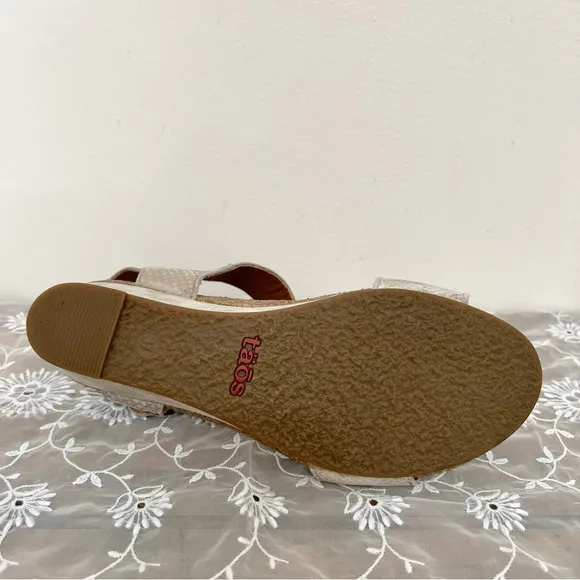 Taos Carousel Leather Wedge Sandal