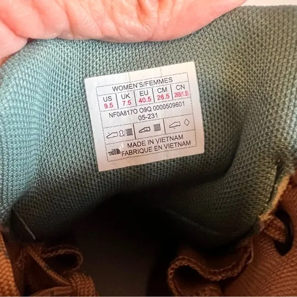 THE NORTH FACE Halseigh Hiker Women's Shoe Size 9.5 SKU#243538