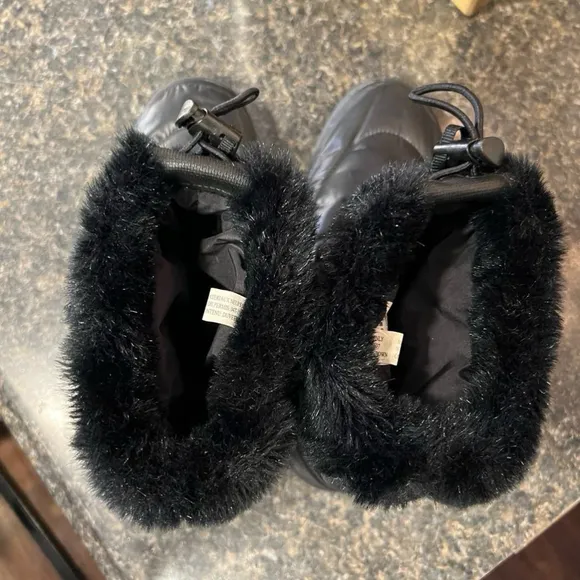The North Face Nupste III Lightweight Down Boots