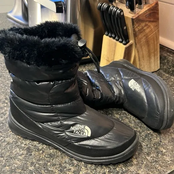 The North Face Nupste III Lightweight Down Boots