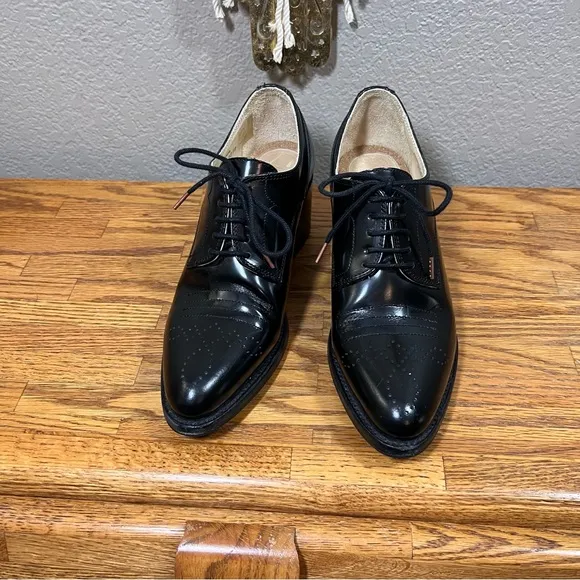 The Office of Angela Scott Miss Button Derby Black Midheel Oxford Loafers 36.5
