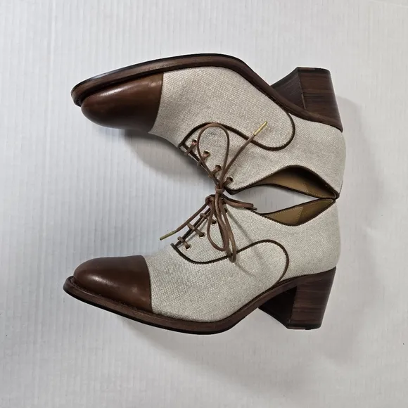 The Office of Angela Scott, Miss Maisel  38.5 or 8.5 brown tan NWOT