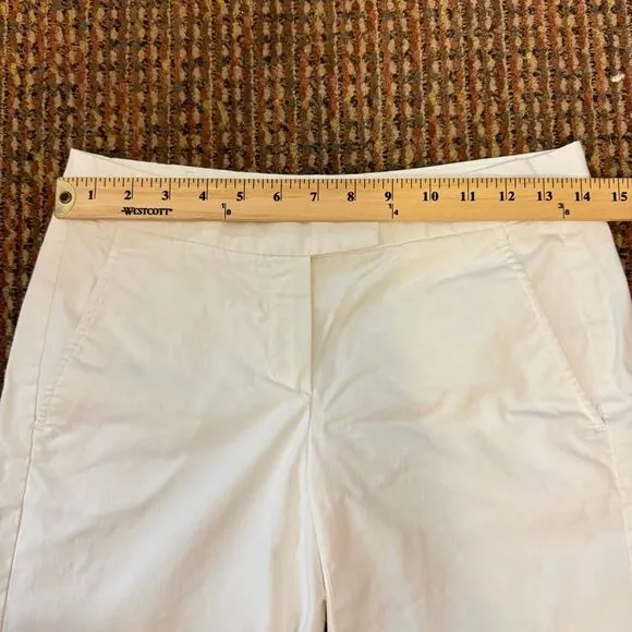 Theory Women's Flat Front Chino Bermuda Shorts Welt Pocket- White , size 2‎