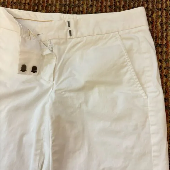 Theory Women's Flat Front Chino Bermuda Shorts Welt Pocket- White , size 2‎