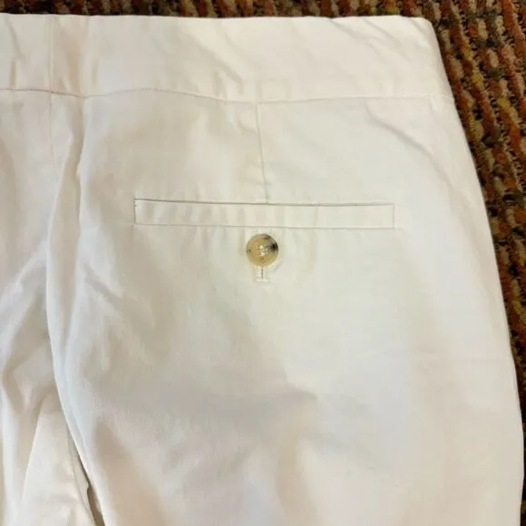 Theory Women's Flat Front Chino Bermuda Shorts Welt Pocket- White , size 2‎