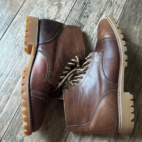 THURSDAY Boot Company Vanguard lace up leather Boots 10D