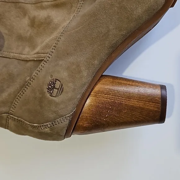Timberland Ankle Heel Boots Size 7.5