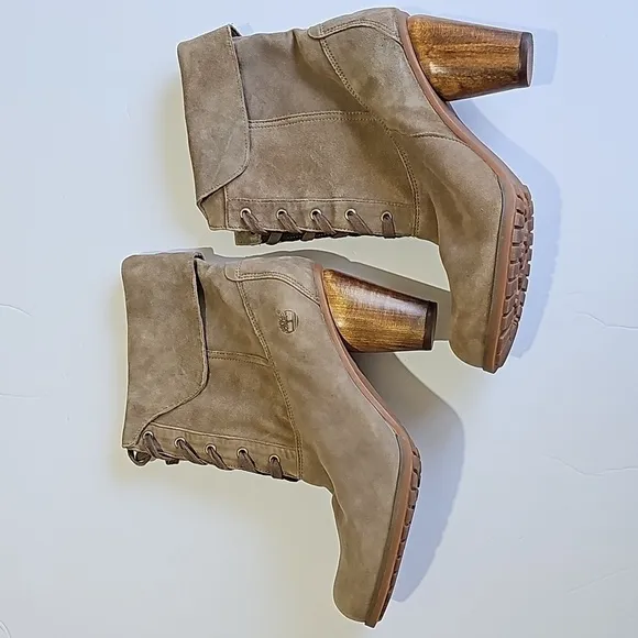 Timberland Ankle Heel Boots Size 7.5