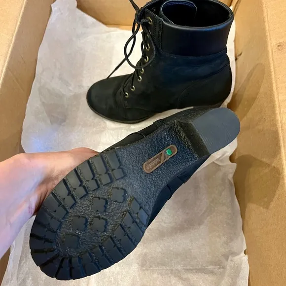 TIMBERLAND BLACK ALLINGTON LACE UP 6&quot;LEATHER BOOTS