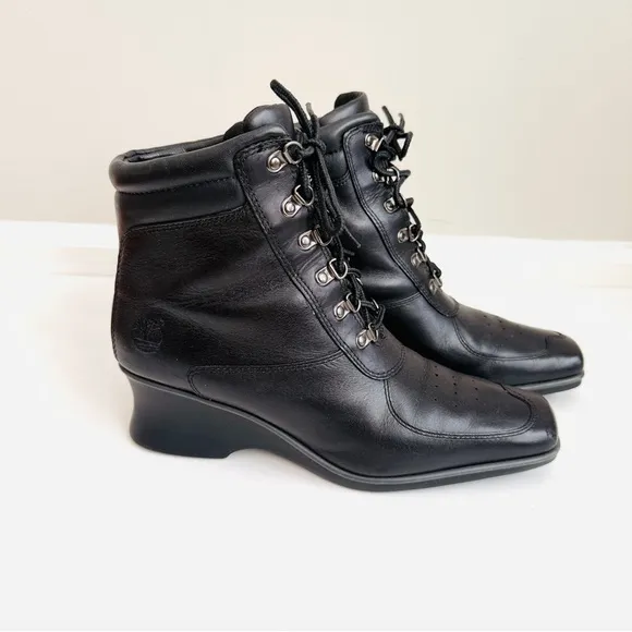 Timberland Black Genuine Leather Square Toe Lace Up Boots Wedges size 10