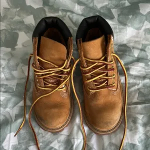 Timberland Brown Leather Lace-Up Boots