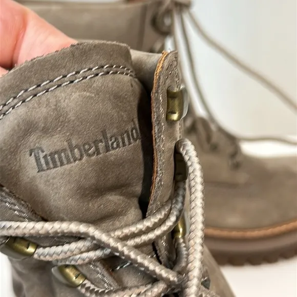 Timberland Courmayeur Valley Leather Lace Up Boots Taupe Nubuck Size 7