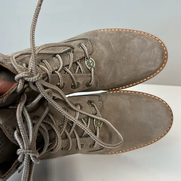 Timberland Courmayeur Valley Leather Lace Up Boots Taupe Nubuck Size 7
