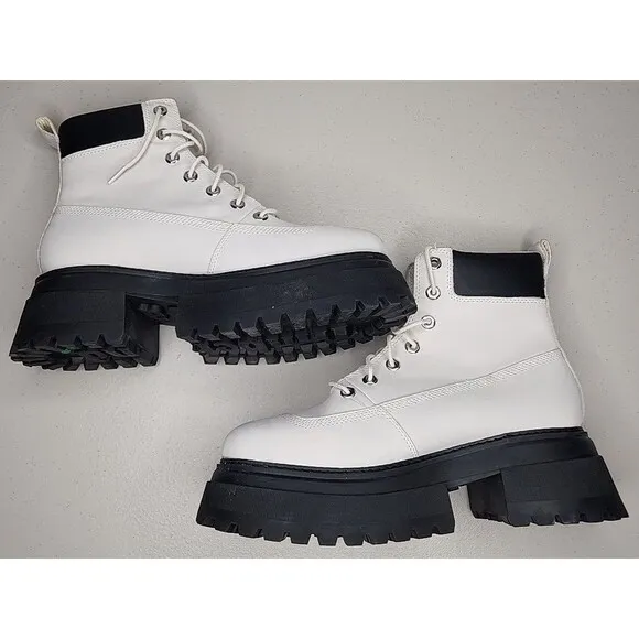 Timberland SKY 6 Inch Lace Up Platform Boots White Nubuck Size 9.5 Leather