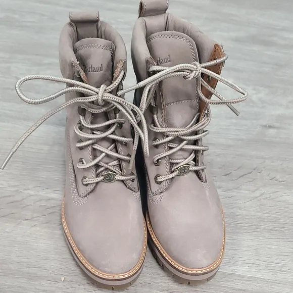 Timberland Women's Lace-Up Boots Size 6.5 NEW