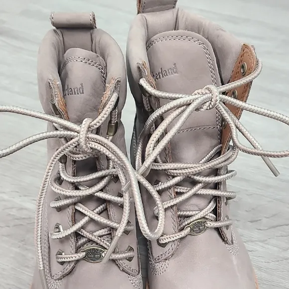 Timberland Women's Lace-Up Boots Size 6.5 NEW