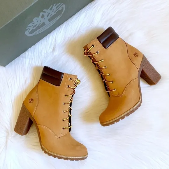 Timberland Women’s Tillston 6 Inch Wheat Boots