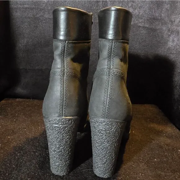 Timberland womens boots size 7.5