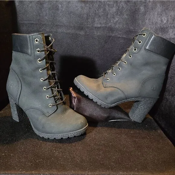 Timberland womens boots size 7.5