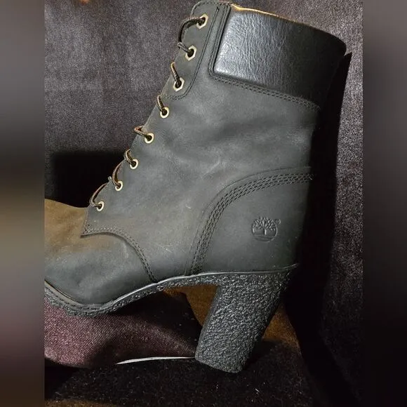 Timberland womens boots size 7.5