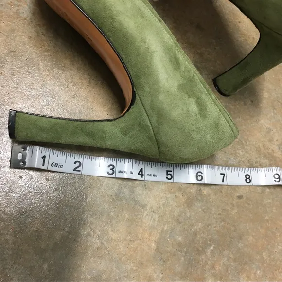 Todd Oldham Shoes-Green-SZ 40 in Italian 9