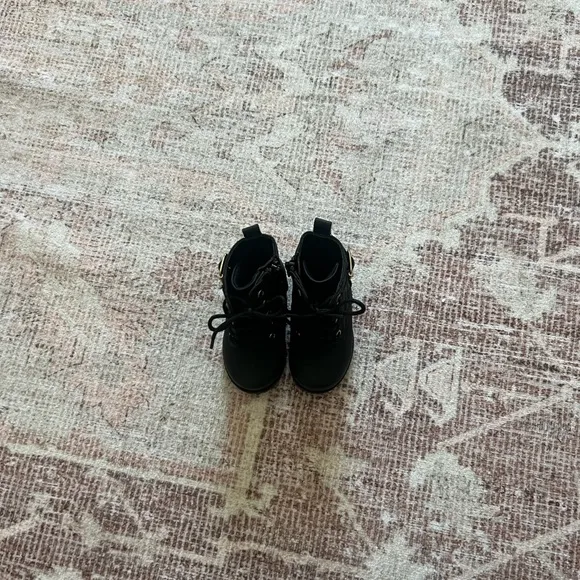 Toddler combat boots