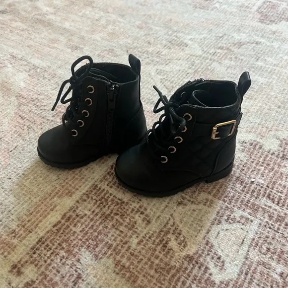 Toddler combat boots
