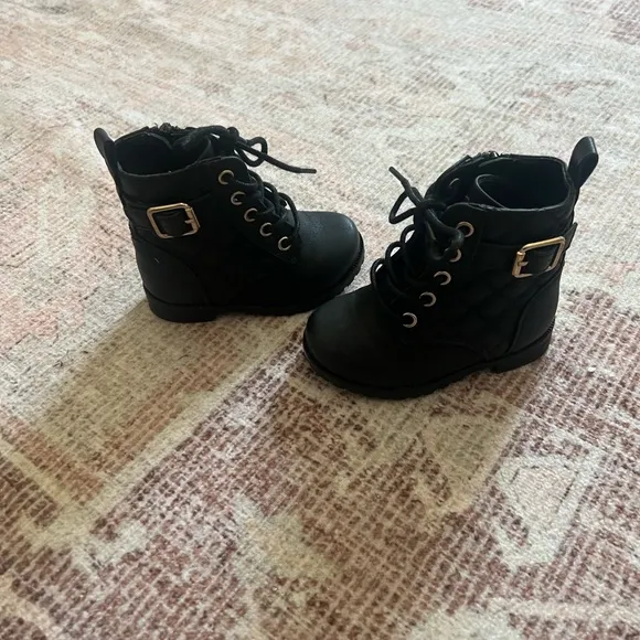Toddler combat boots