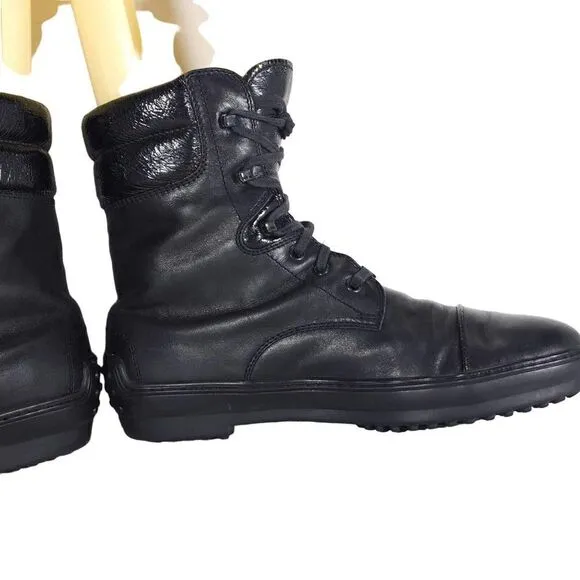 Tod's Women's US8,5-9 Black Leather Lace-up Cap Toe Vibram Sole Combat Boots