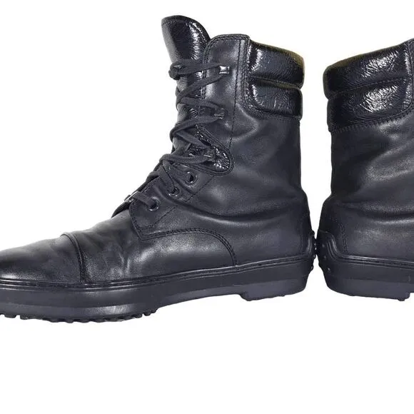 Tod's Women's US8,5-9 Black Leather Lace-up Cap Toe Vibram Sole Combat Boots