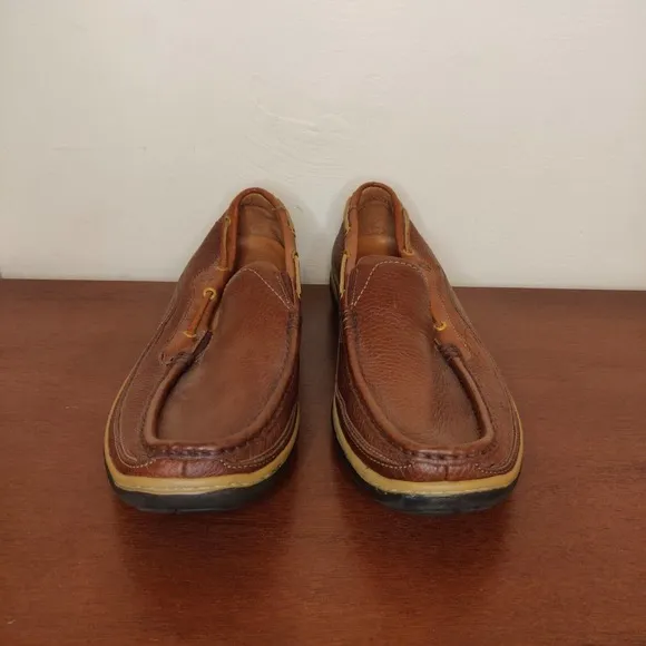 Tommy Bahama Men's Boat Shoes Slip-on Size 12 Brown Leather Loafers.