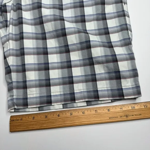 Tommy Bahama Plaid Stretch Shorts Preppy Classic Nautical Coastal Beach Bum Golf