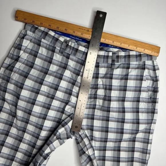 Tommy Bahama Plaid Stretch Shorts Preppy Classic Nautical Coastal Beach Bum Golf