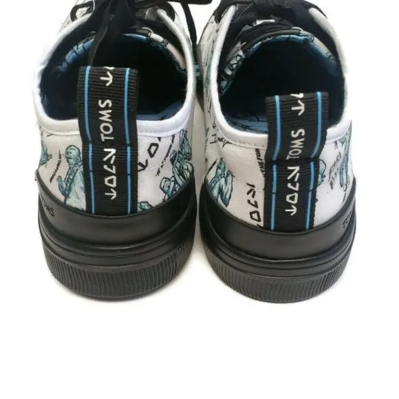 TOMS Classic Slip On Sneaker Shoes Mens Sz 8.5 Star Wars Character Print White