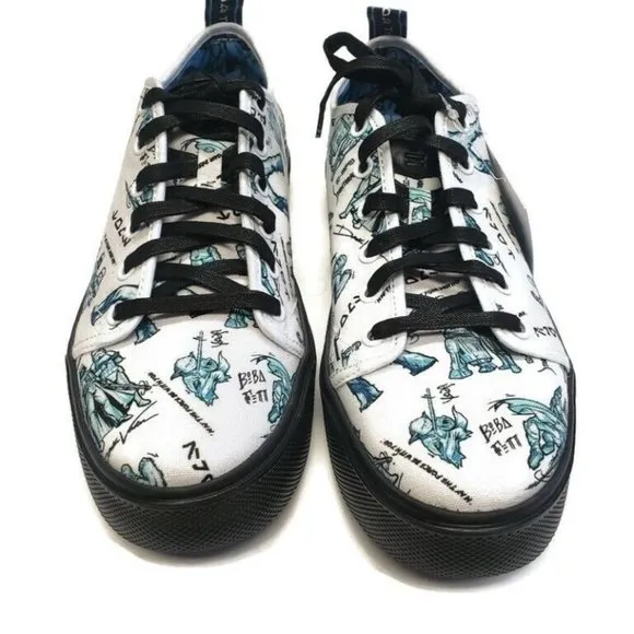 TOMS Classic Slip On Sneaker Shoes Mens Sz 8.5 Star Wars Character Print White