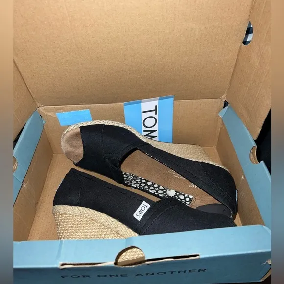 TOMS in box Michelle black wedges, peep toe size 8​