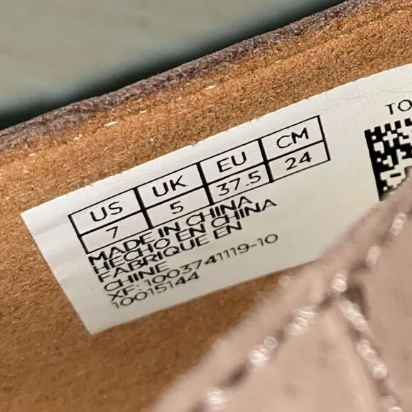 Tom’s Julie Flat Taupe Size W7