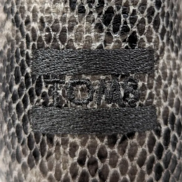 Toms Kala Lace Up Wedge Bootie Faux Snakeskin Reptile Print Gray Trendy size 7.5