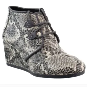 Toms Kala Lace Up Wedge Bootie Faux Snakeskin Reptile Print Gray Trendy size 7.5