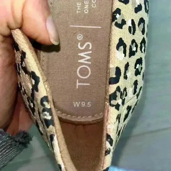 Toms Michelle Neutral Cheetah Peep Toe Wedges sz 9.5 W