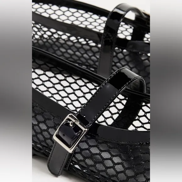 Tony Bianco Mia Mesh Flats - Black Patent