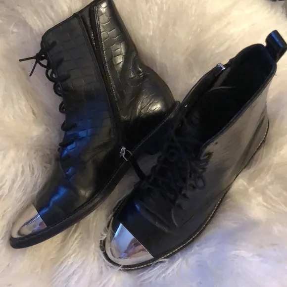 TOPSHOP Black Metal Silver Toe Lace Up Boots