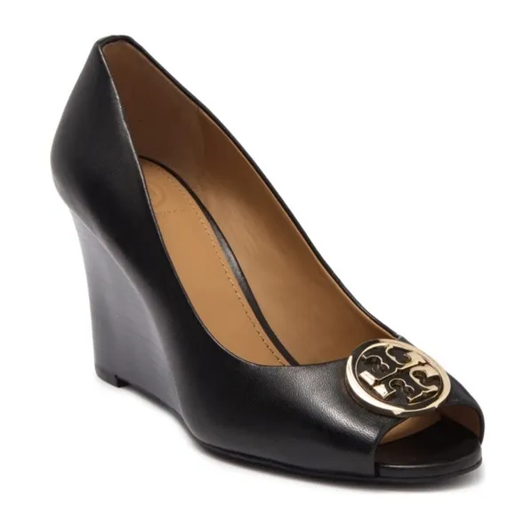 Tory Burch Benton Black Leather/Gold Logo Peep Toe Wedge Heels Size 8 $295