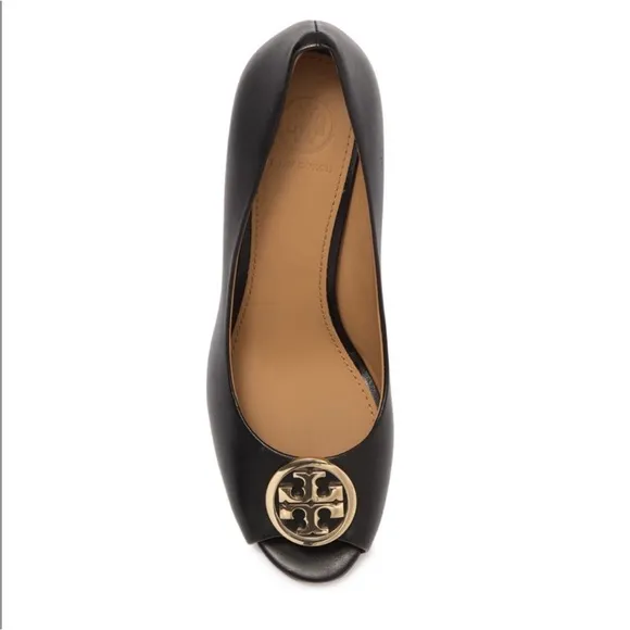 Tory Burch Benton Black Leather/Gold Logo Peep Toe Wedge Heels Size 8 $295