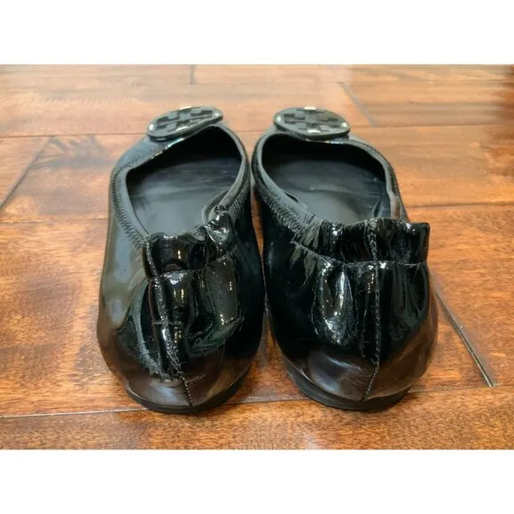 Tory Burch Black Patent Leather Logo Ballet Flats, Size 5